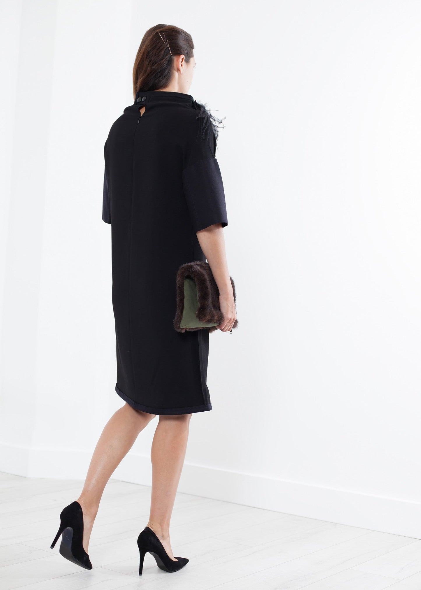 Robe à plumes d'autruche noire