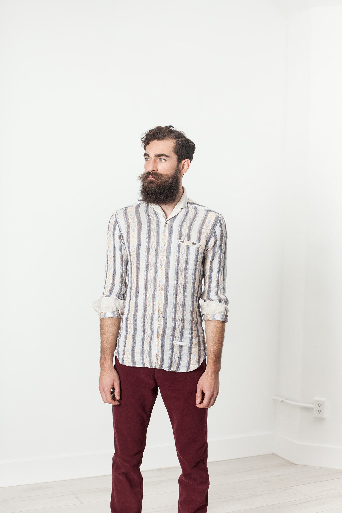 Chemise en bois moderne
