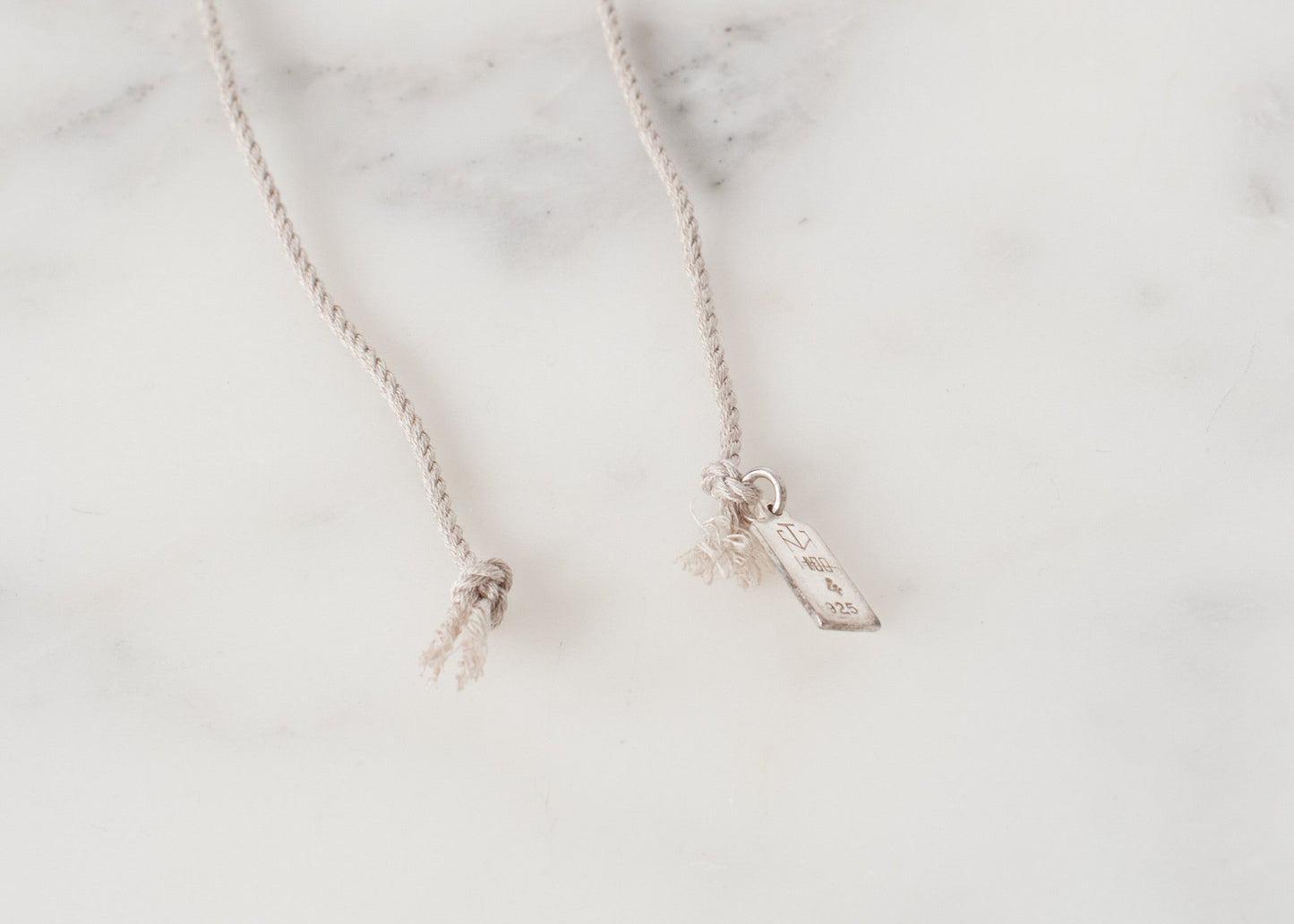 Bracelet 85 en soie grise/argent