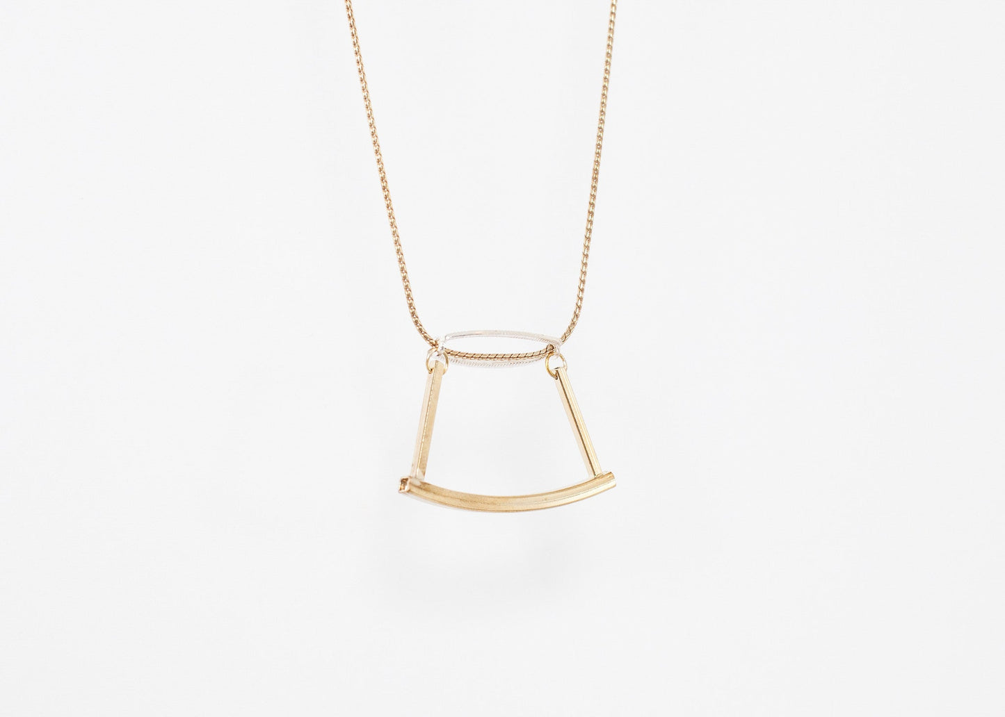 Collier Miya