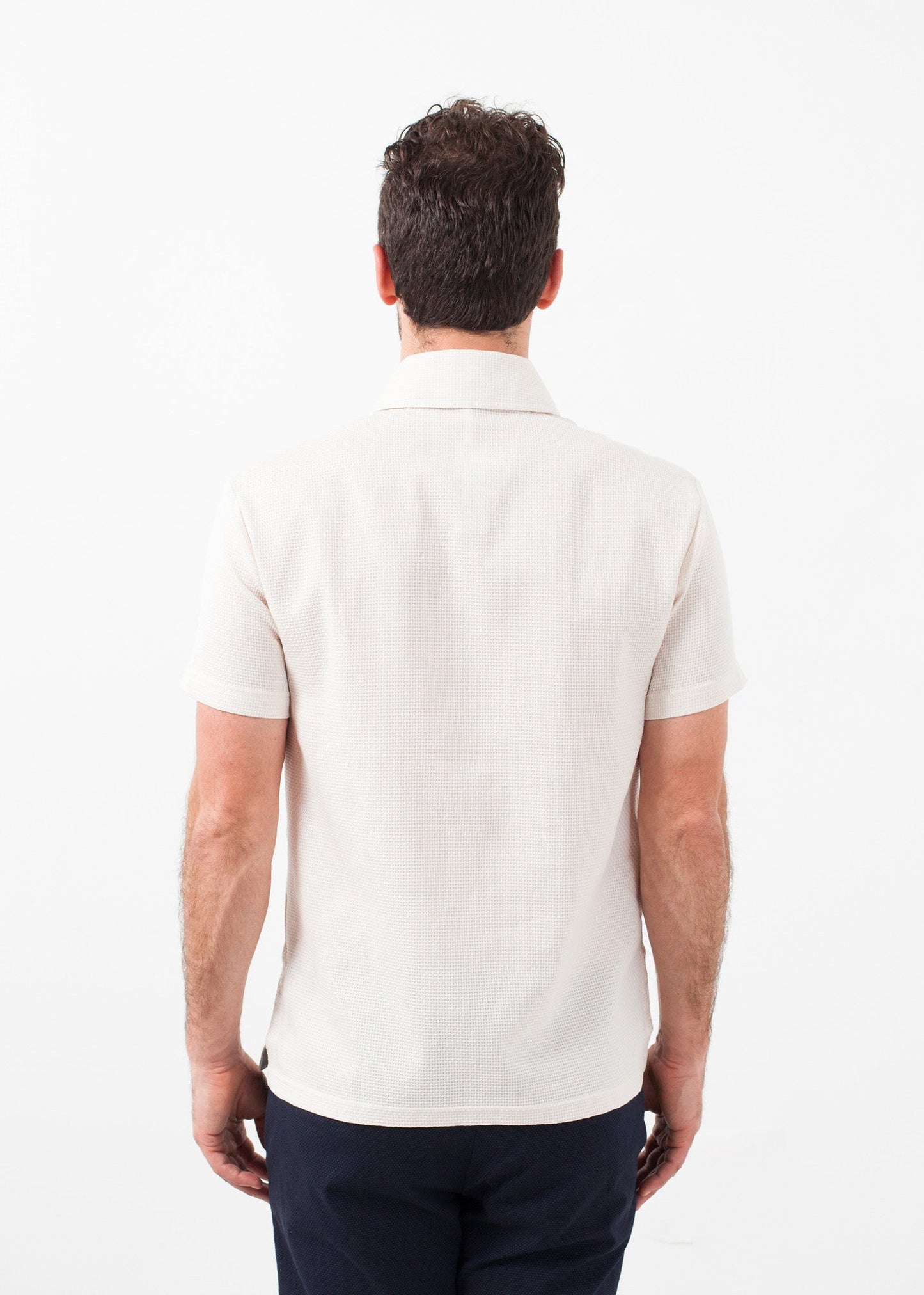Chemise à tissage cellulaire