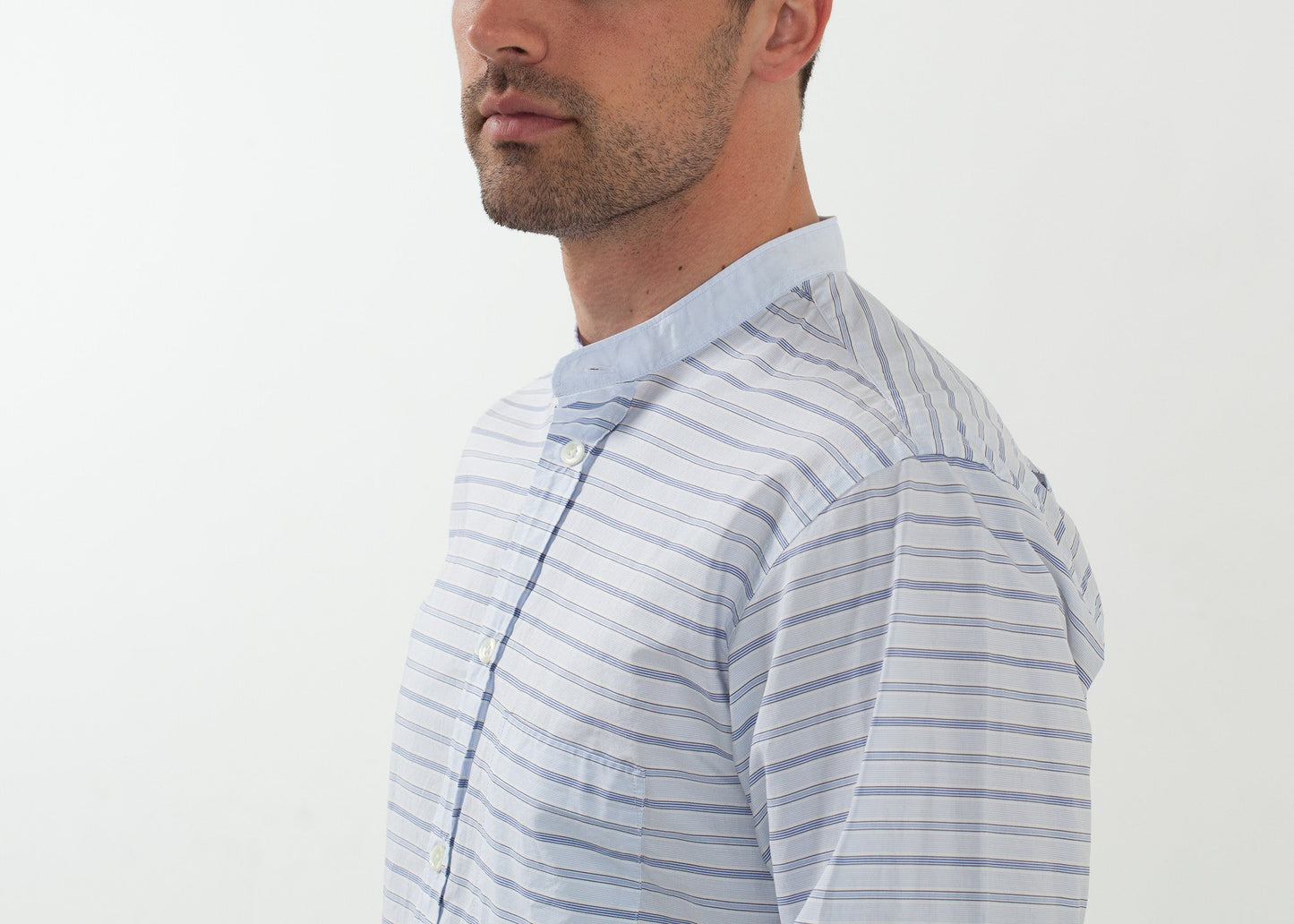 Chemise habillée à col mandarin